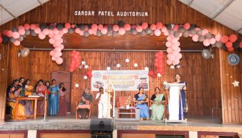 Bhavans Grad 2023 (20)